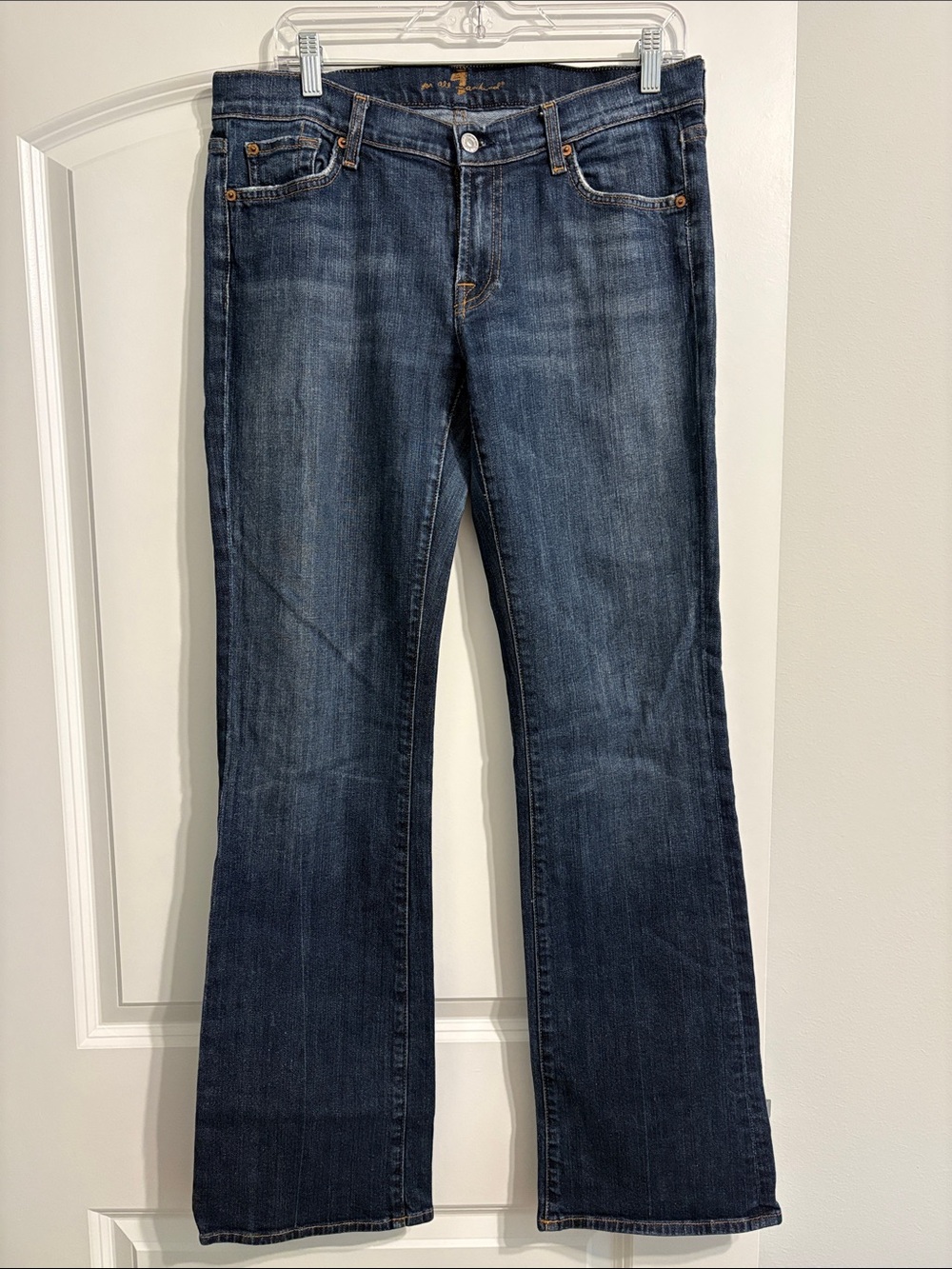7 For All Mankind- Women's Bootcut Jeans in Mid Blue - Classic Five-Pocket Style - Picture 7 of 8